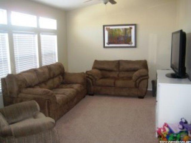 2218 W 1570 N, Clinton, UT 84015 — photo 4