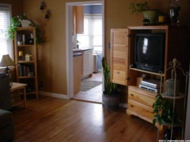 2352 Polk Ave, Ogden, UT 84401 — photo 4