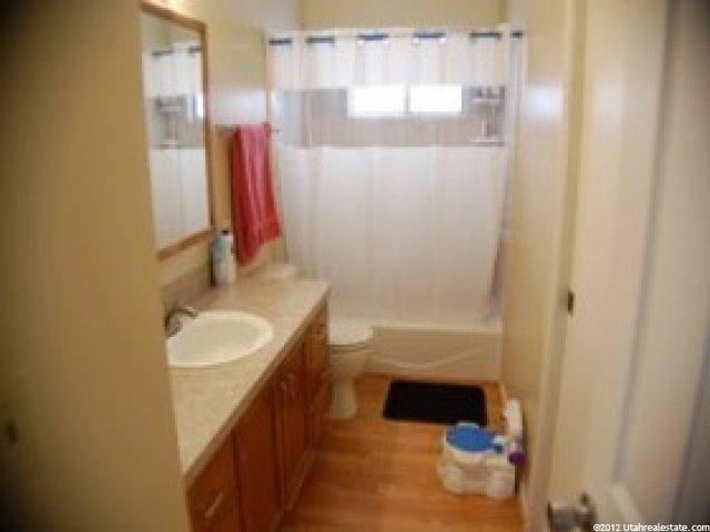 178 W 1050 N, Layton, UT 84041 — photo 7