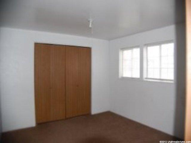 178 W 1050 N, Layton, UT 84041 — photo 8