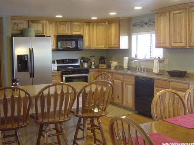 264 S 400 E, Nephi, UT 84648 — photo 9