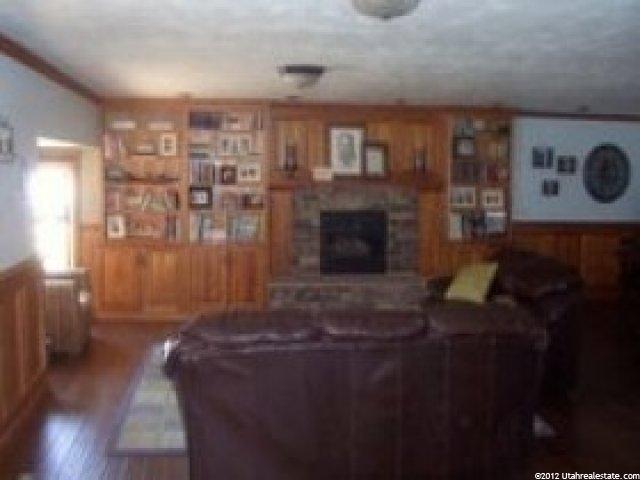 439 N 800 E, Kaysville, UT 84037 — photo 5