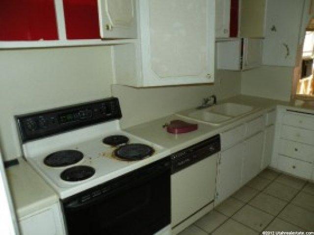 745 Maple St, South Ogden, UT 84403 — photo 2
