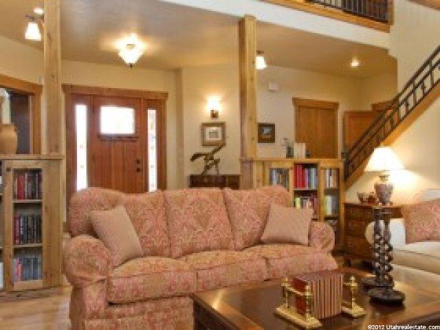 3242 Marthas Cv, Sandy, UT 84093 — photo 6