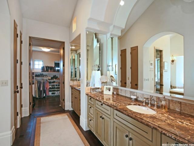 1683 Stone Ridge Dr, Bountiful, UT 84010 — photo 8