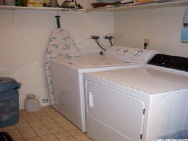 1071 E Deerwalk Ln S, Ogden, UT 84404 — photo 7