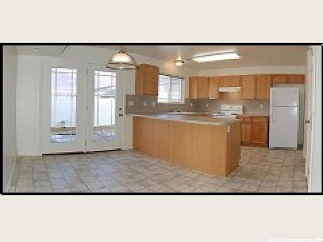 236 E 2350 N, North Ogden, UT 84414 — photo 2