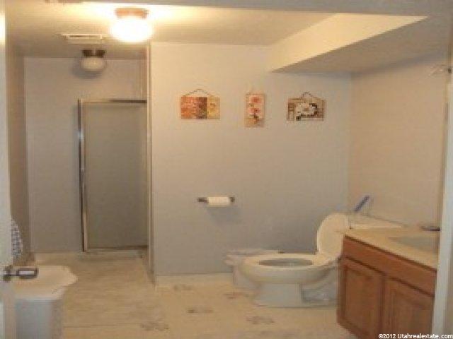 8684 S Green Way E, Sandy, UT 84094 — photo 10