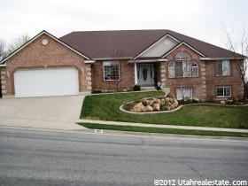 217 Woodhill Ln, North Salt Lake, UT 84054