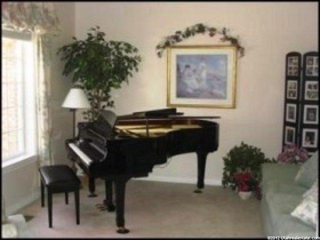 217 Woodhill Ln, North Salt Lake, UT 84054 — photo 3