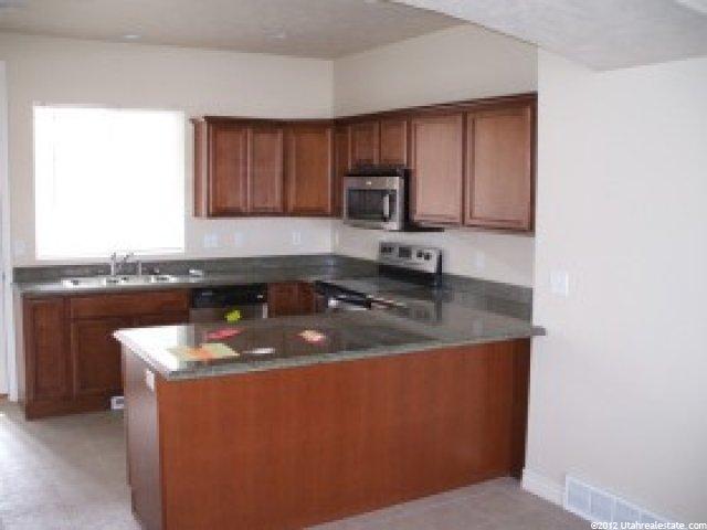 7328 S Shelby View Dr E, Midvale, UT 84047 — photo 2