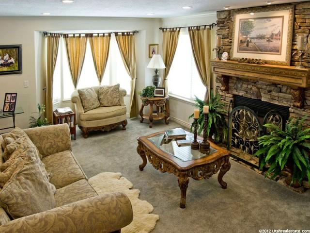 157 S Hamlet Cir W, Midway, UT 84049 — photo 2