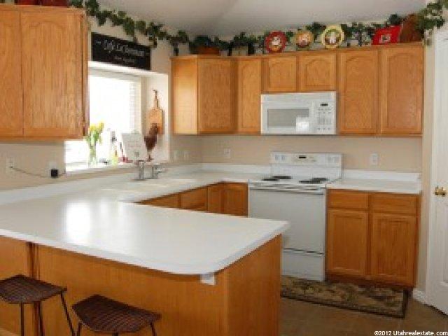 182 W 1450 N, Bountiful, UT 84010 — photo 2