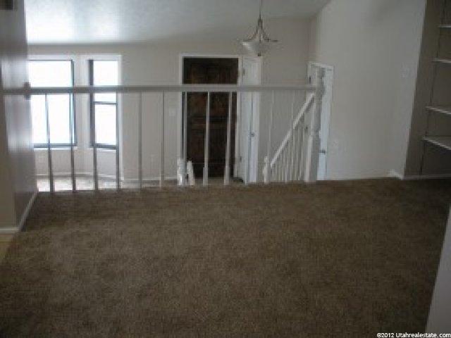 1655 N Emerald Dr E, Layton, UT 84040 — photo 2