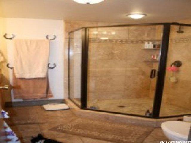 3268 W 1800 N, Clinton, UT 84015 — photo 12