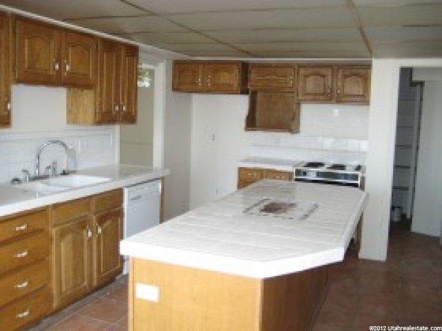 1641 N 2800 E, Layton, UT 84040 — photo 7