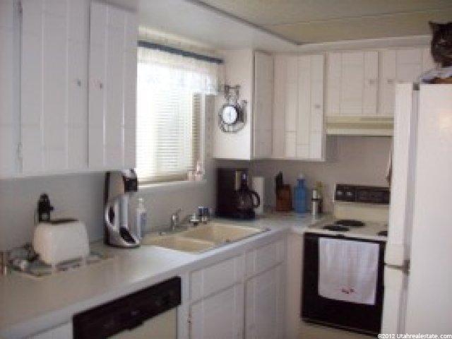 2152 W 5500 S, Roy, UT 84067 — photo 5