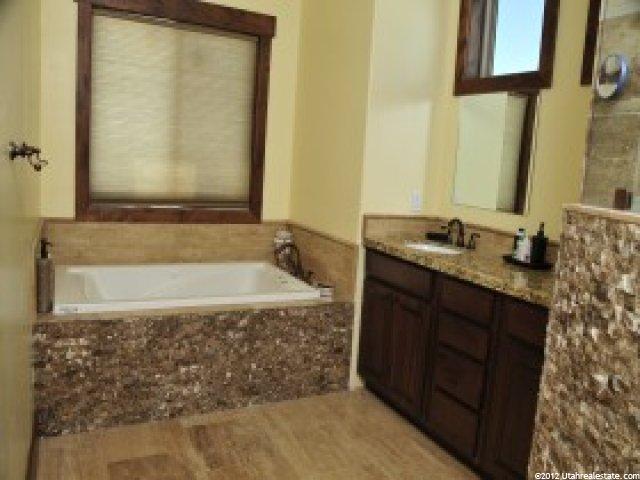 119 W 360 N, Kamas, UT 84036 — photo 8
