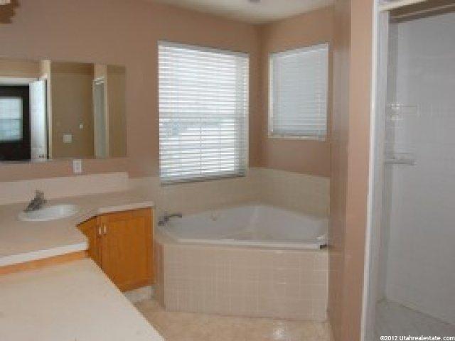 860 W 2225 S, Syracuse, UT 84075 — photo 7
