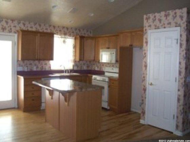 891 E 1750 N, North Ogden, UT 84414 — photo 3