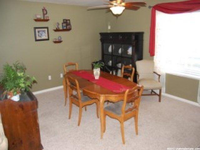 390 S Wellington Dr W, Kaysville, UT 84037 — photo 3