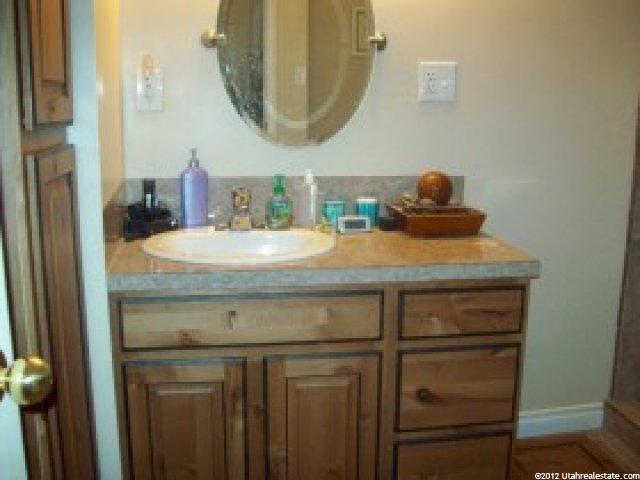 2852 W 6000 S, Roy, UT 84067 — photo 8