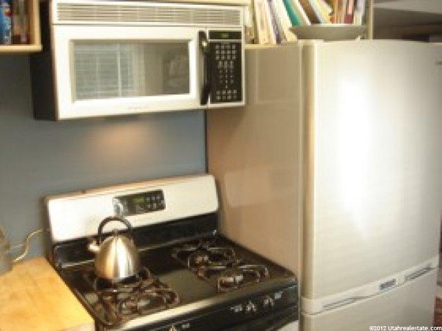 5718 S 1580 E, Holladay, UT 84121 — photo 6