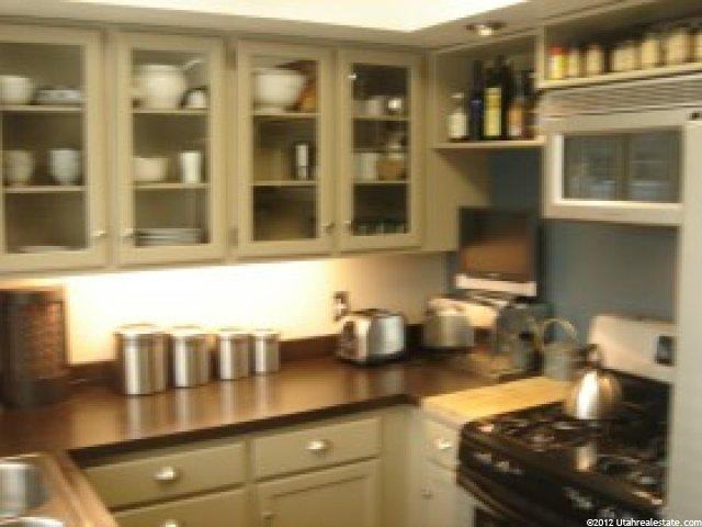 5718 S 1580 E, Holladay, UT 84121 — photo 5