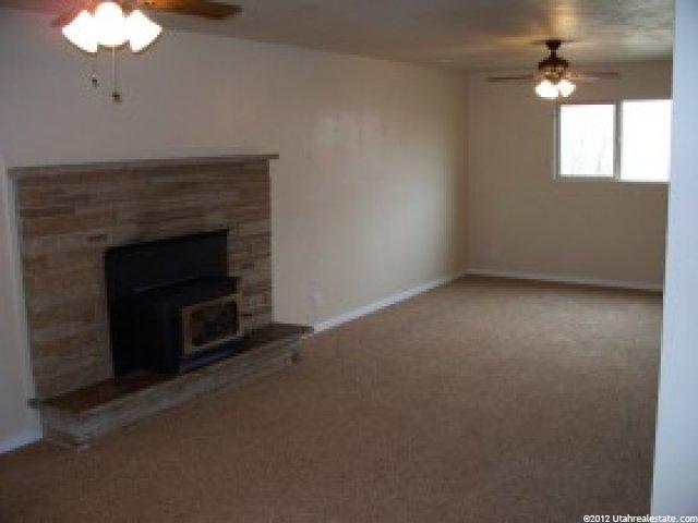 319 E 400 S, Vernal, UT 84078 — photo 2