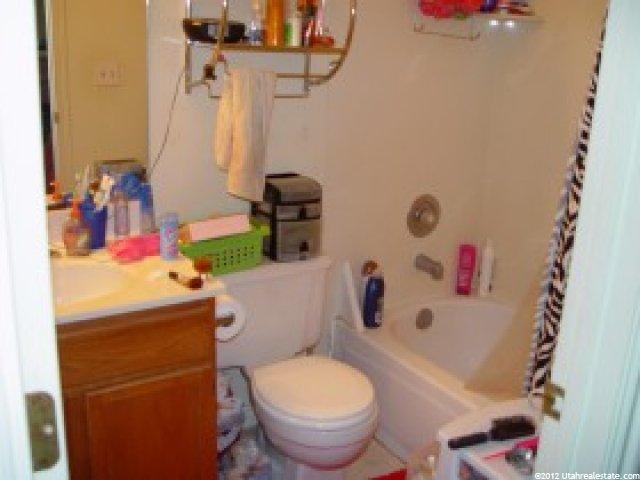586 N 500 E, Provo, UT 84606 — photo 7