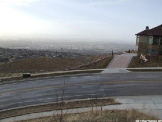 4743 Summerwood Dr, Bountiful, UT 84010 — photo 10