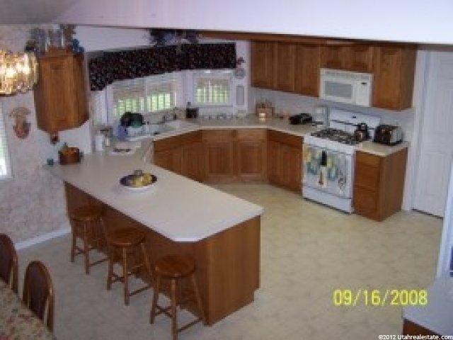 5636 S 3750 W, Roy, UT 84067 — photo 2
