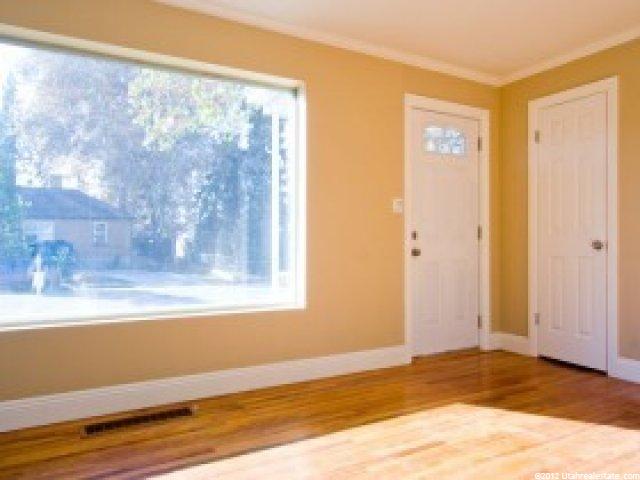 261 E 7390 S, Midvale, UT 84047 — photo 2
