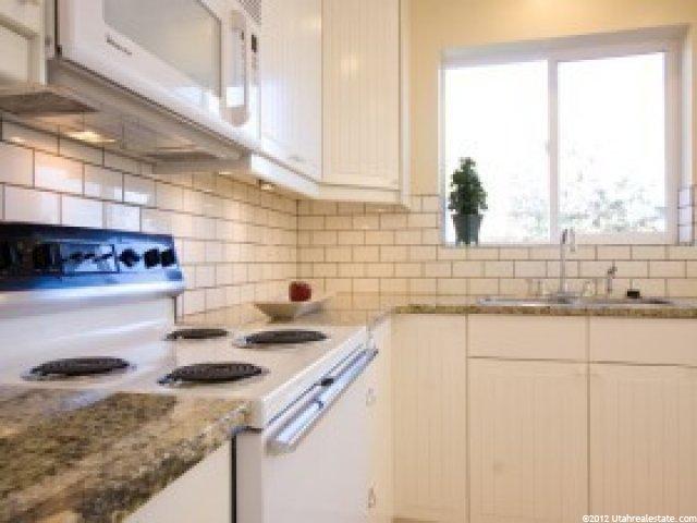 261 E 7390 S, Midvale, UT 84047 — photo 5