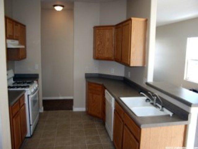 1802 Cedar St, Eagle Mountain, UT 84005 — photo 4