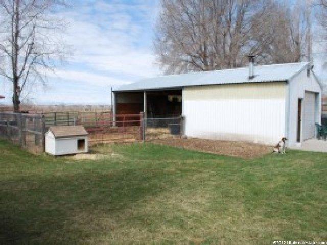 2025 N 2000 W, Farr West, UT 84404 — photo 9