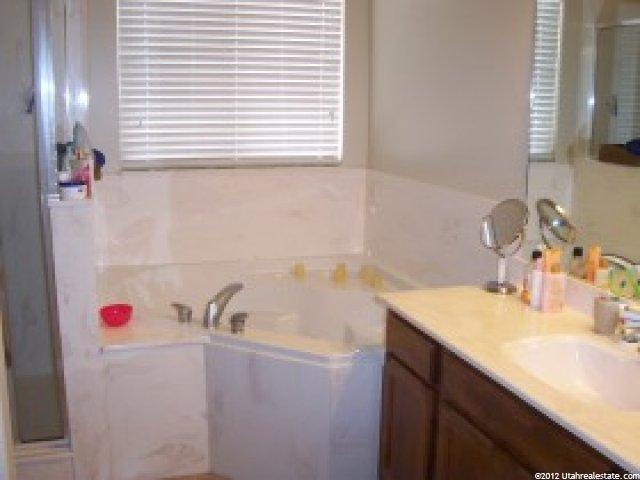 2106 N 1410 W, Clinton, UT 84015 — photo 5