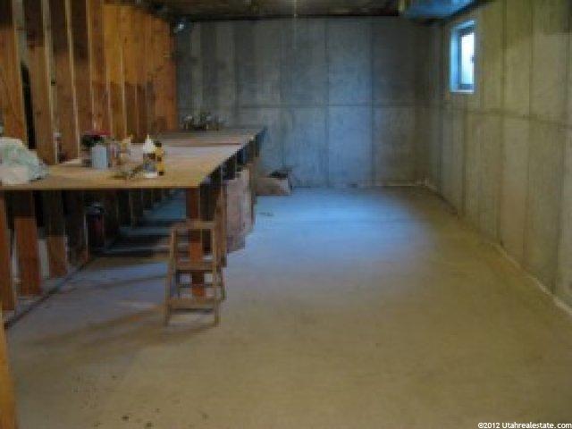 427 E 370 N, Delta, UT 84624 — photo 2