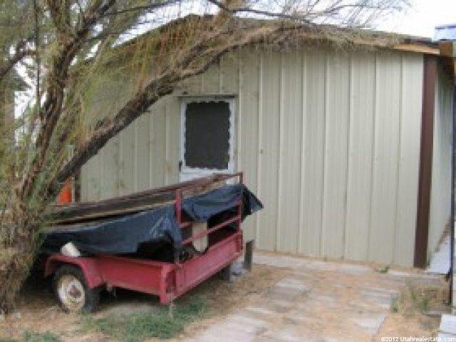 427 E 370 N, Delta, UT 84624 — photo 11