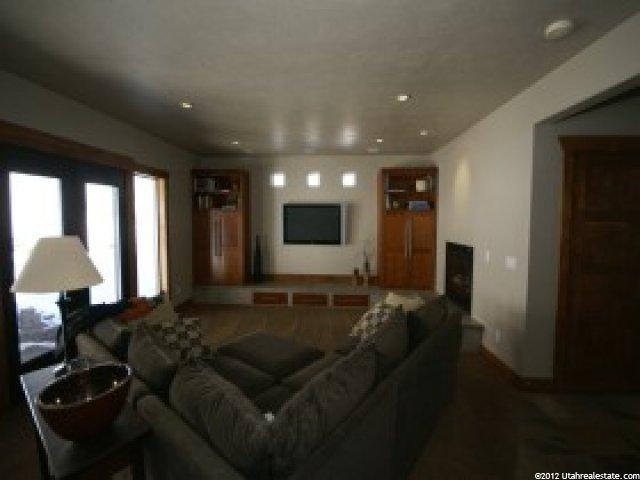 14836 Oak Bluff Pl, Draper, UT 84020 — photo 3