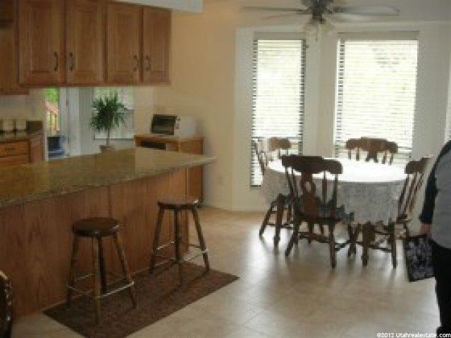 2646 E Antelope Dr, Layton, UT 84040 — photo 3