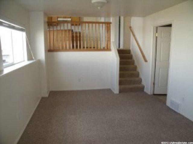 2084 N 2090 W, Clinton, UT 84015 — photo 5