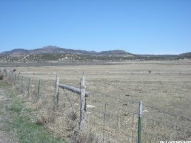 18000 N Pea Valley Rd, Moroni, UT 84646 — photo 4