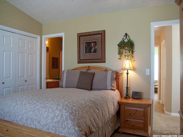 9447 Hidden Point Dr, Sandy, UT 84070 — photo 8