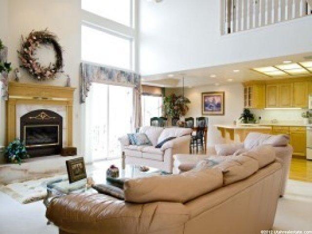954 S Barton Ct E, Bountiful, UT 84010 — photo 4