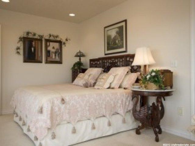 954 S Barton Ct E, Bountiful, UT 84010 — photo 8