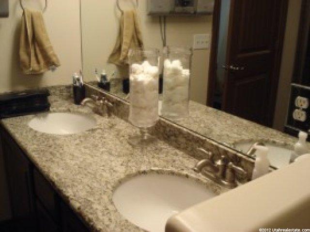 1321 E Lake Springs Ln, Holladay, UT 84117 — photo 8