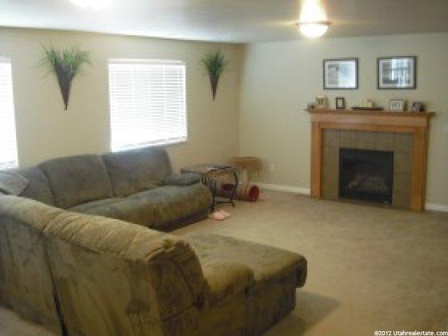 4044 S 3425 W, West Haven, UT 84401 — photo 11