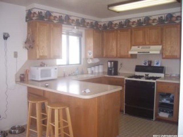 451 W 100 N, Clearfield, UT 84015 — photo 3