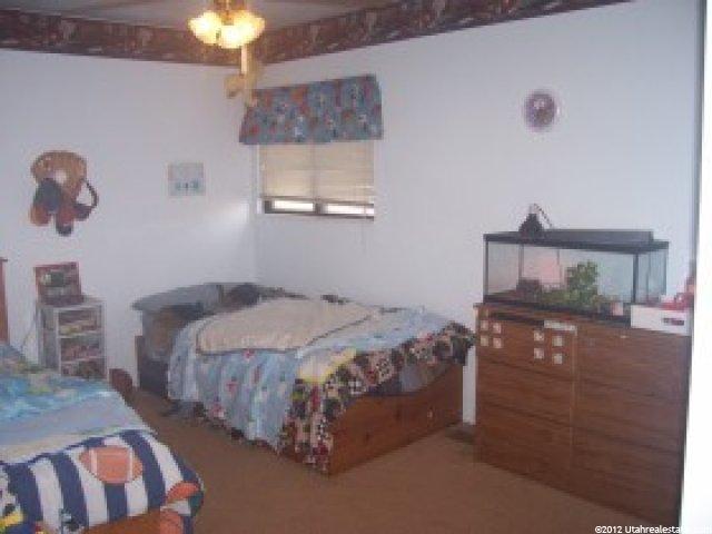 451 W 100 N, Clearfield, UT 84015 — photo 6